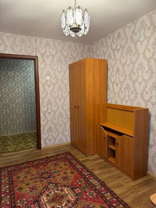 Продається Квартира 2кімнати центр 2 поверх