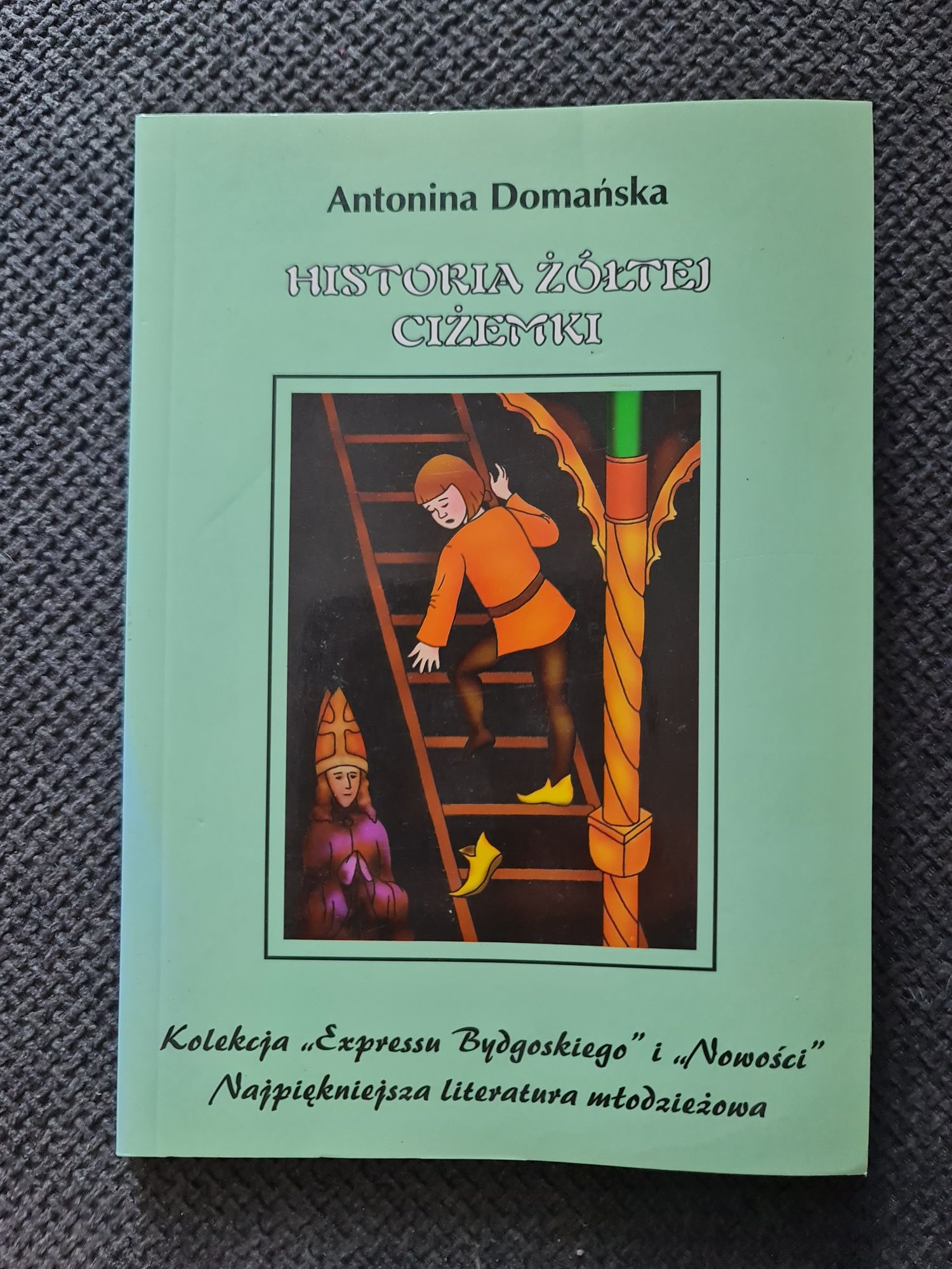 Historia żółtej ciżemki Antonina Domańska