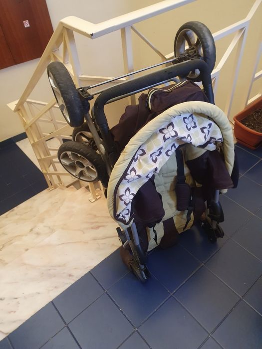 Carrinho de bebé