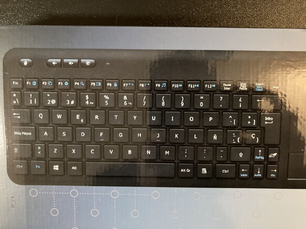 Teclado MITSAI Q500 com rato touch wireless - Novo e embalado