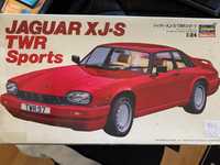 Jaguar Kit em plástico