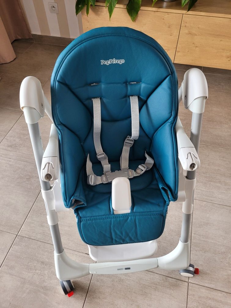 Krzesełko dziecięce Peg Perego Prima Pappa Follow Me
