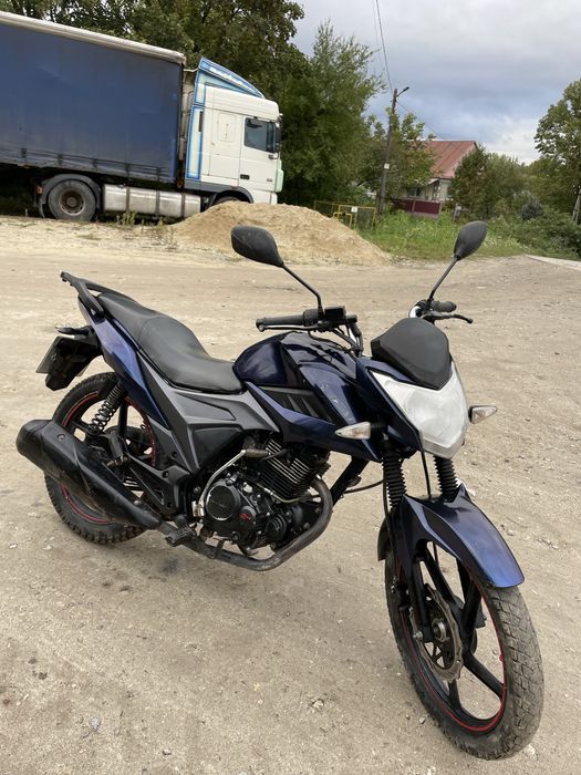 Продам чудовий мотоцикл ліфан 150