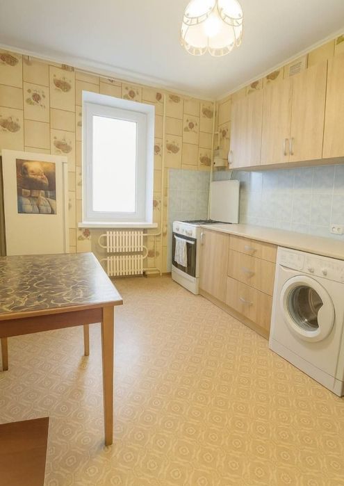 Оренда двох кімнатної квартири. Можна з котиком