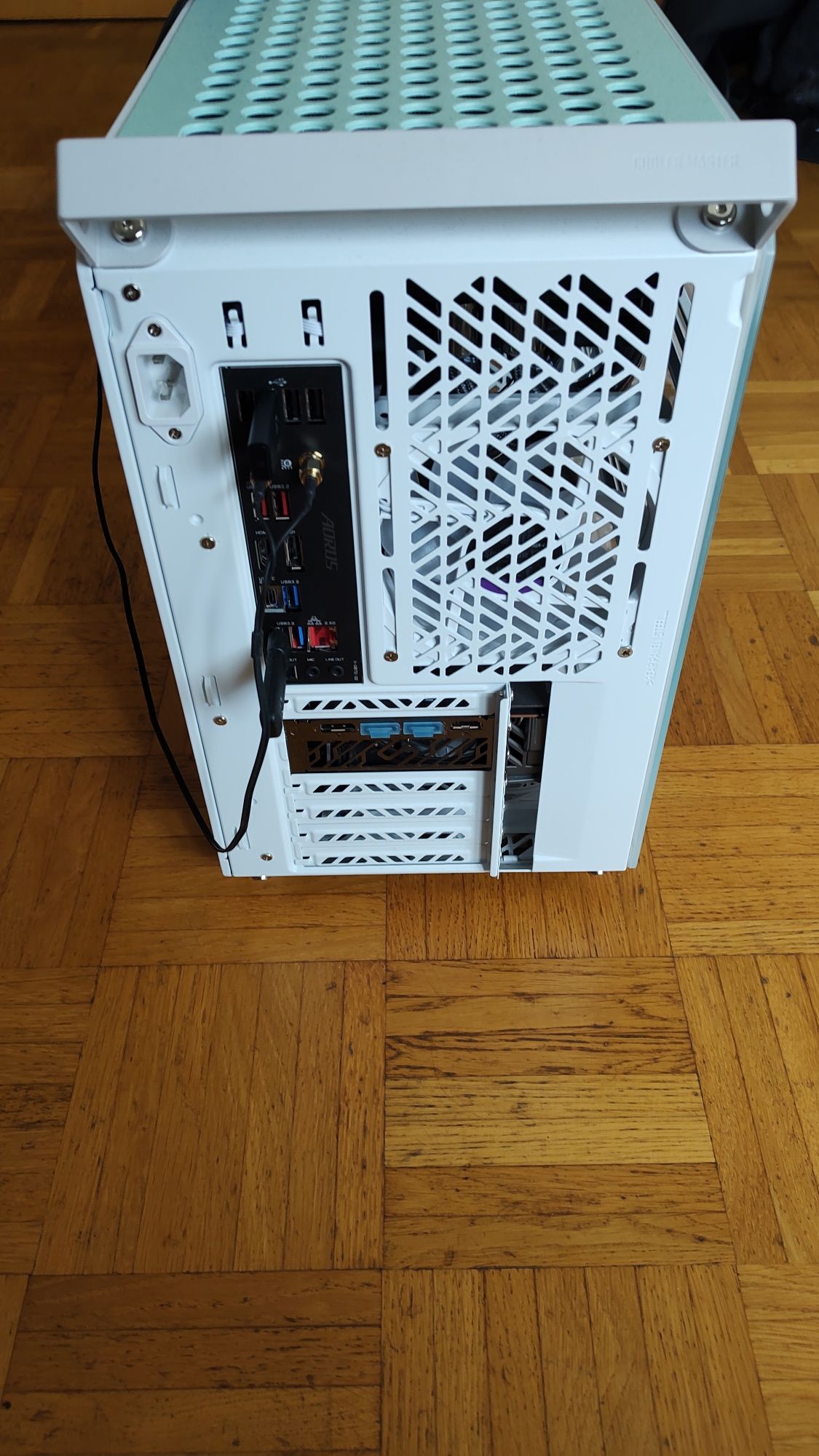 Komputer stacjonarny i9-14900k RX6900XT 32GB DDR5 SSD 1TB na gwarancji