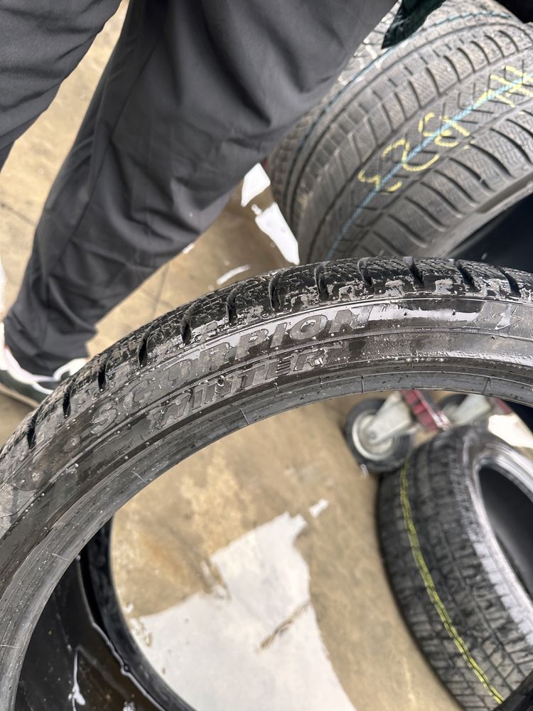 315/30/22 pirelli