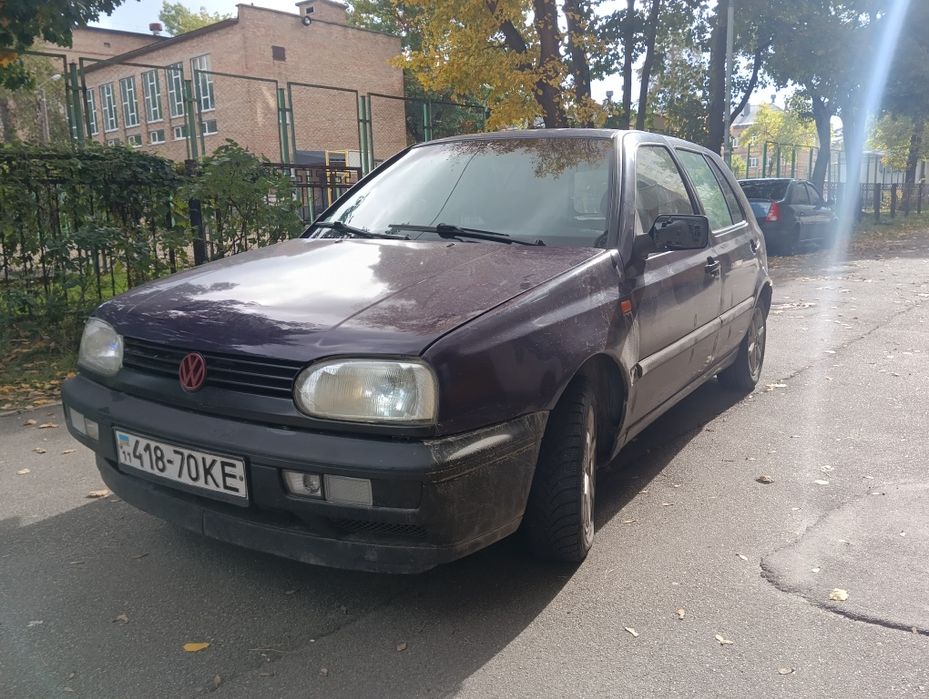 Продам гольф 3 1.6