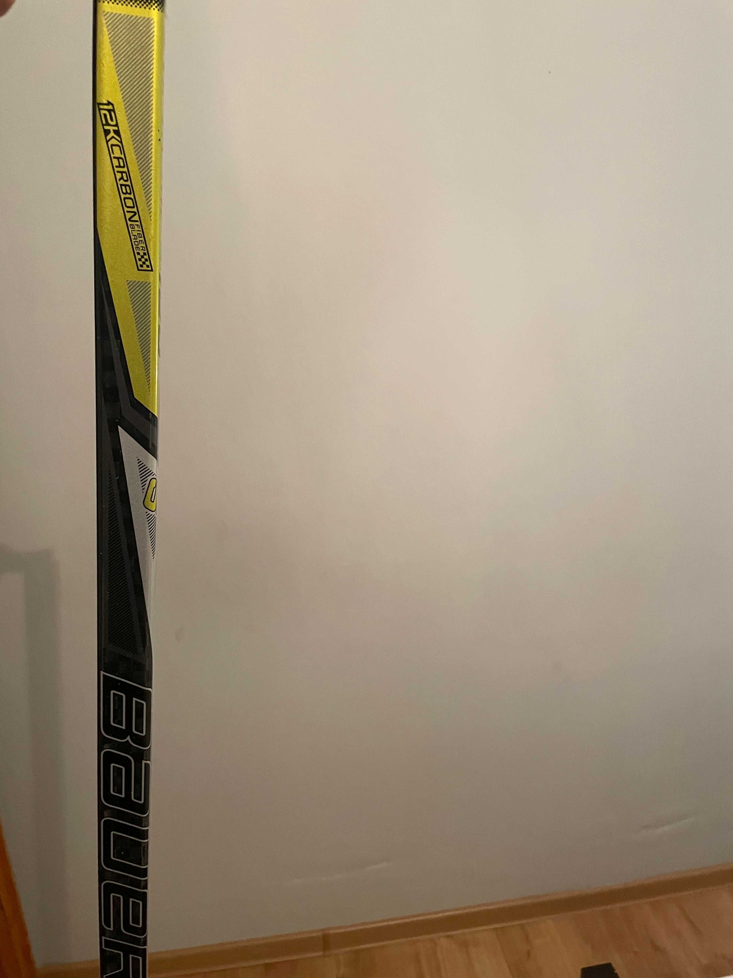 Kij hokejowy kompozytowy Bauer Supreme S190 GripTac