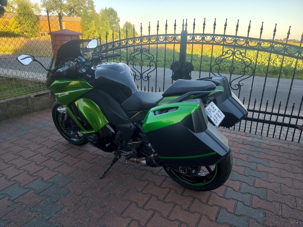 Kawasaki z1000sx Ninja sx KTRC kufry, wydechy, doinwestowana
