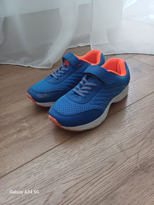 Кросівки 32 розмір