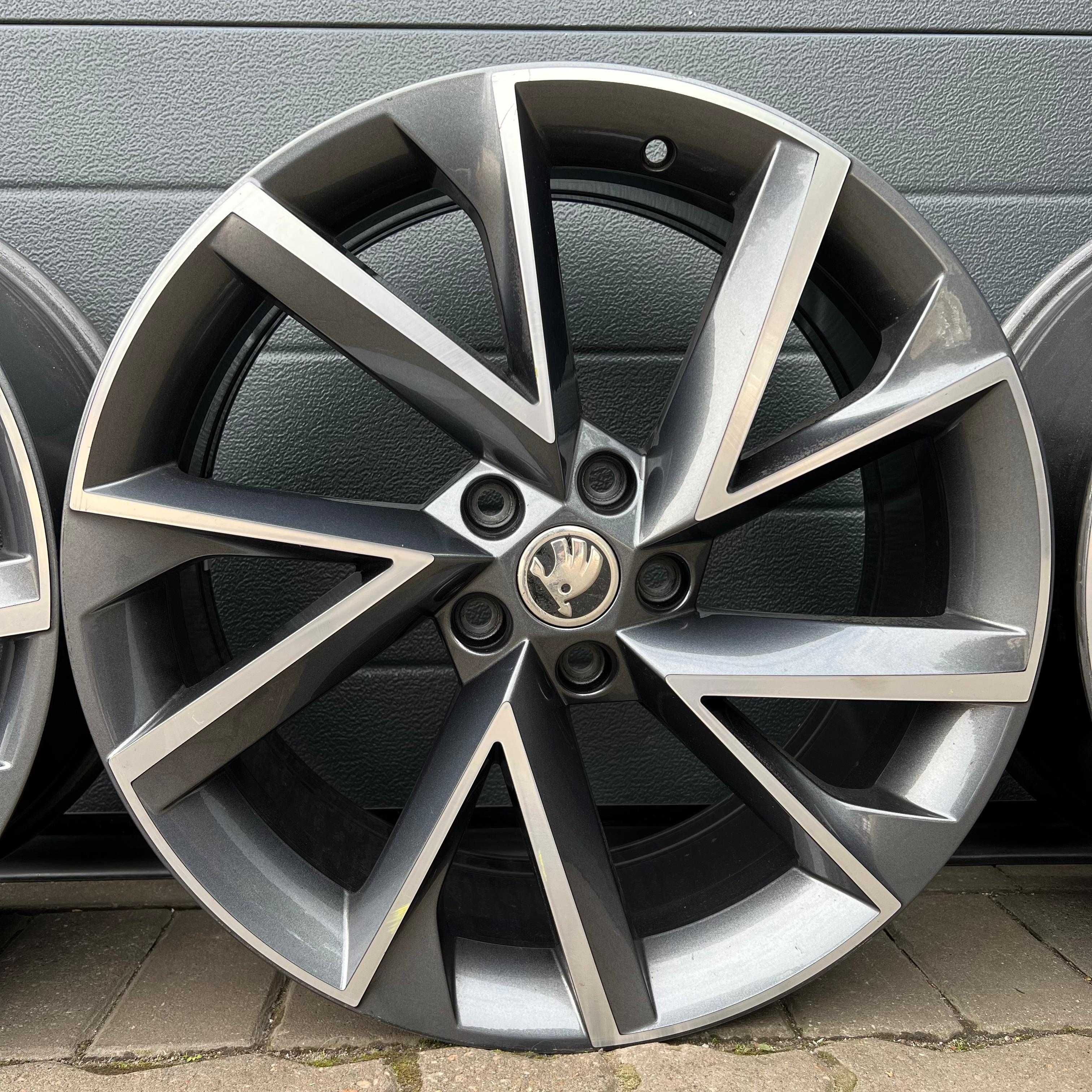 4 x Alu Felgi 19” ori Skoda