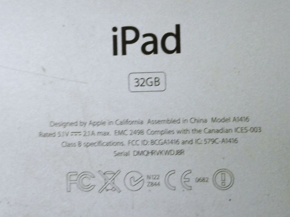 iPad 32GB A1416 MC706LL A