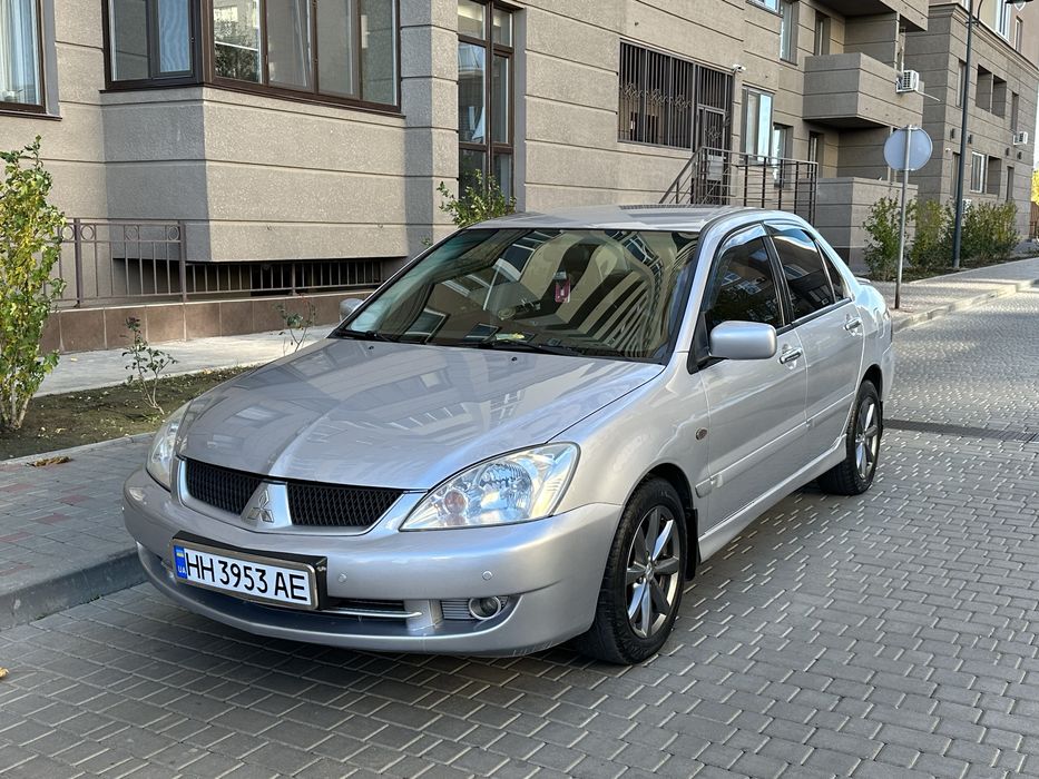 Продам Mitsubishi Lanser 9 1.6 автомат