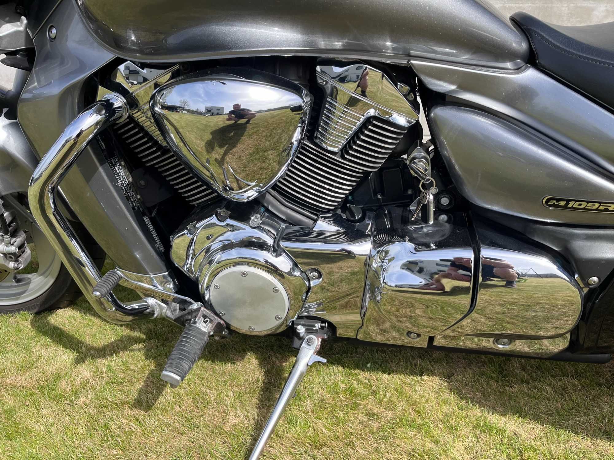 Suzuki VZR M109R Boulevard Intruder 1800 USA zarejestrowany