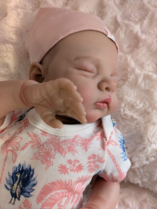 Śliczne maleństwo w typie Reborn