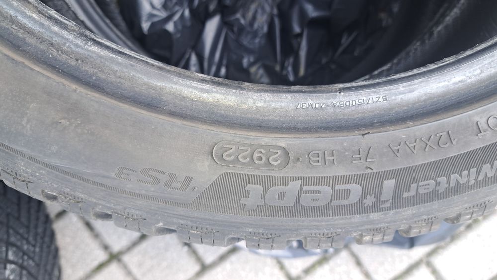 4x HANKOOK Winter i*cept  205/45R17 88V XL