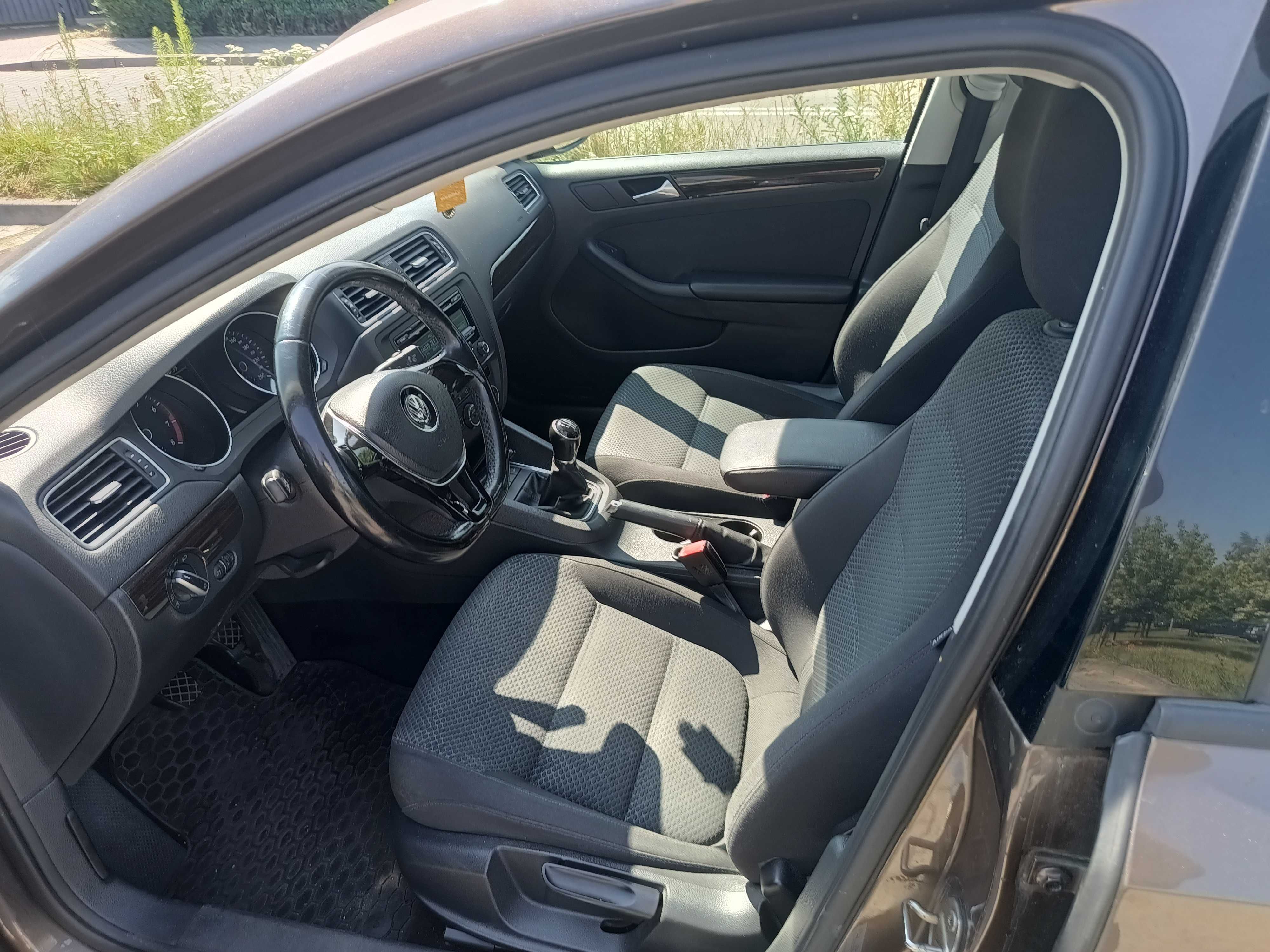 Volkswagen Jetta Comfortline 1.4 TSI Salon Polska