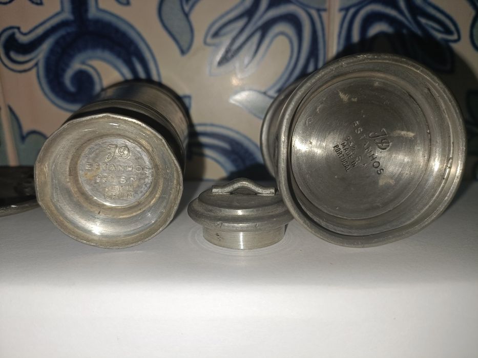 Diversas peças em estanho