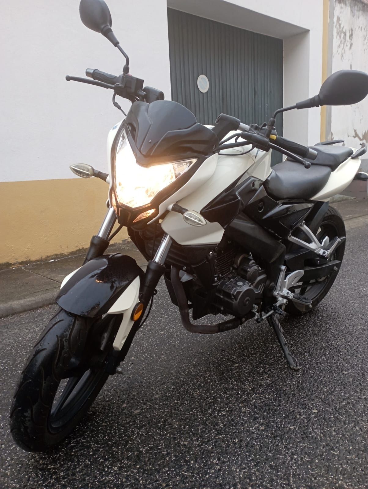 Mota 125cc Riya X-tron