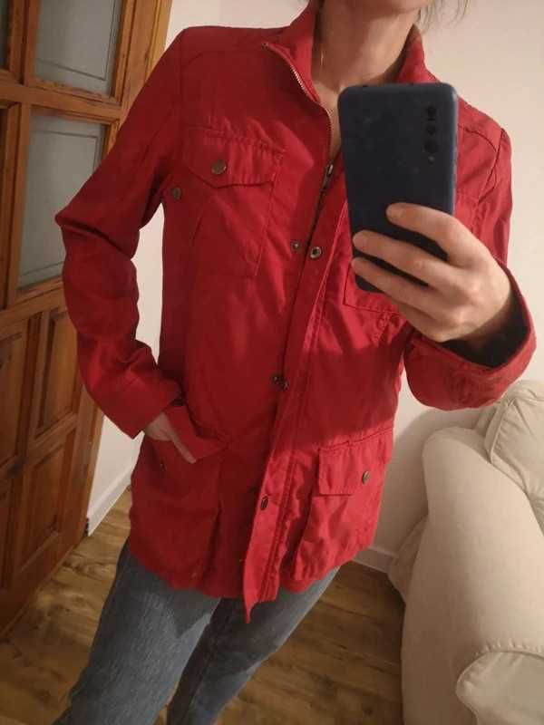 Czerwona kurtka przejściowa 38 M Top Secret na suwak wiosna jesień