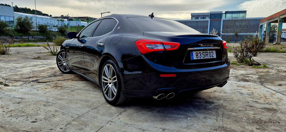 Maserati ghibli Nacional com livro de revisões