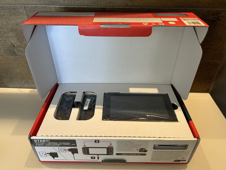 Nintendo Switch V2 256GB desbloqueada