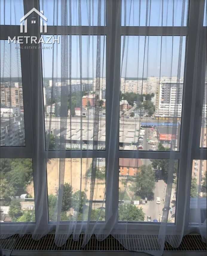 Продам видовую 1к квартиру в ЖК Атлант Холодная гора (18469)