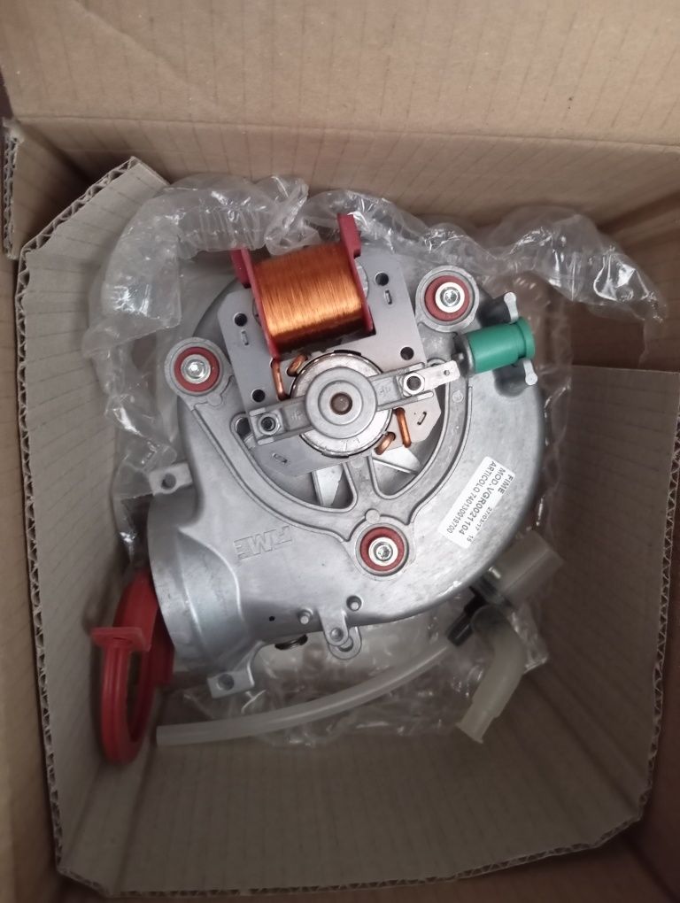 Ariston wentylator bs egis