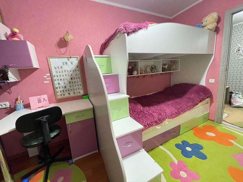 Продам 2-х ярусне ліжко