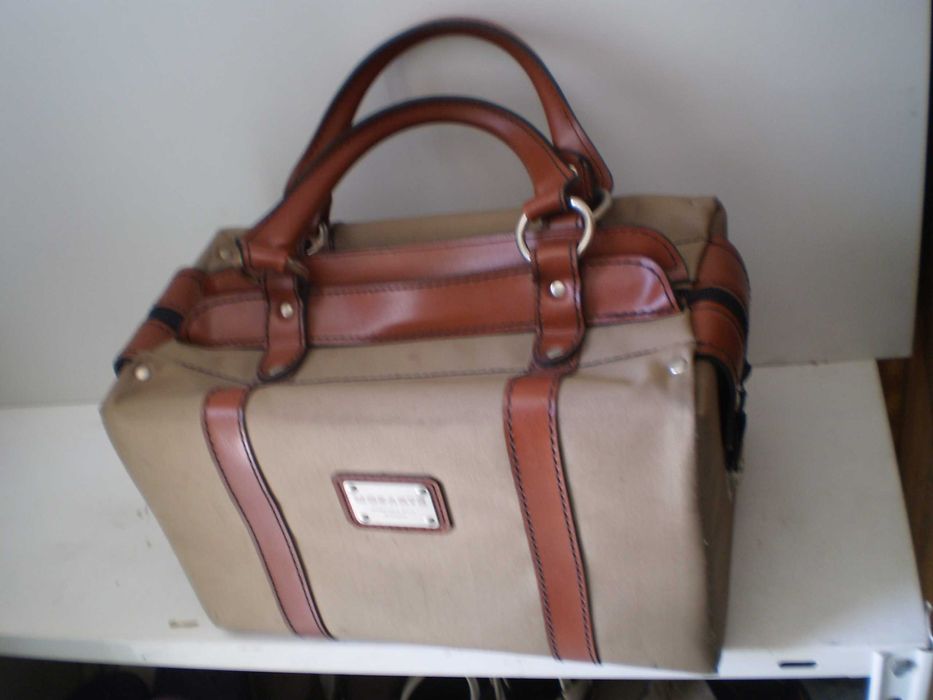 (191) Conjunto Trolley, saco e mala de mão