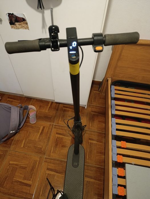 Trotinete elétrica Xiaomi (para ir embora logo)