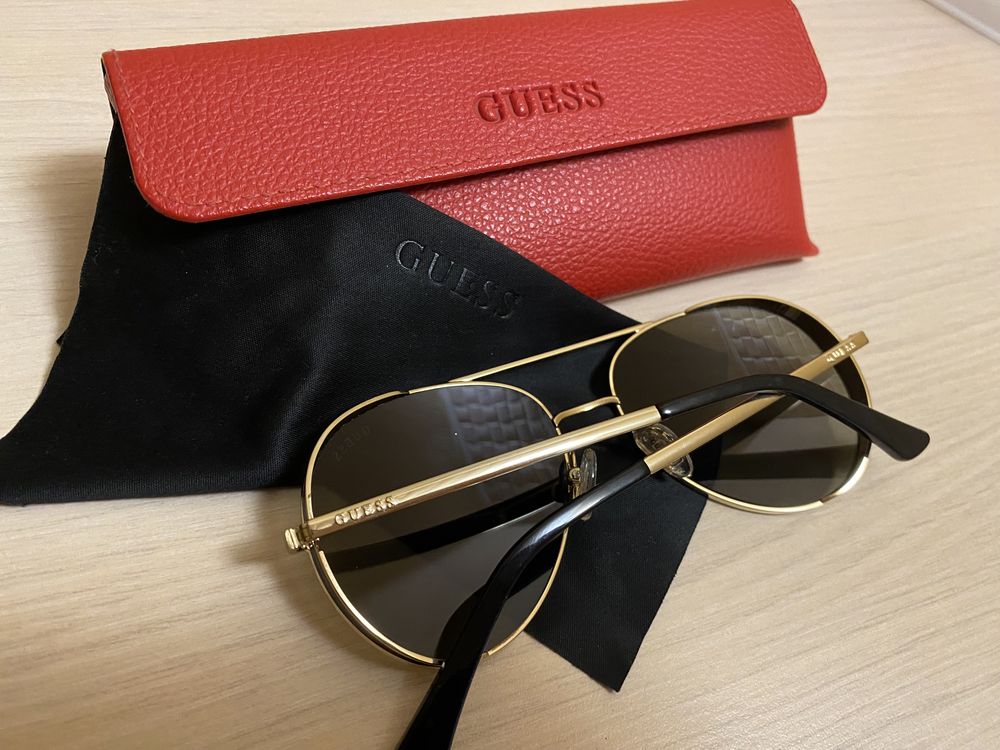 Guess сонцезахисні окуляри модель GU7607 оригінал