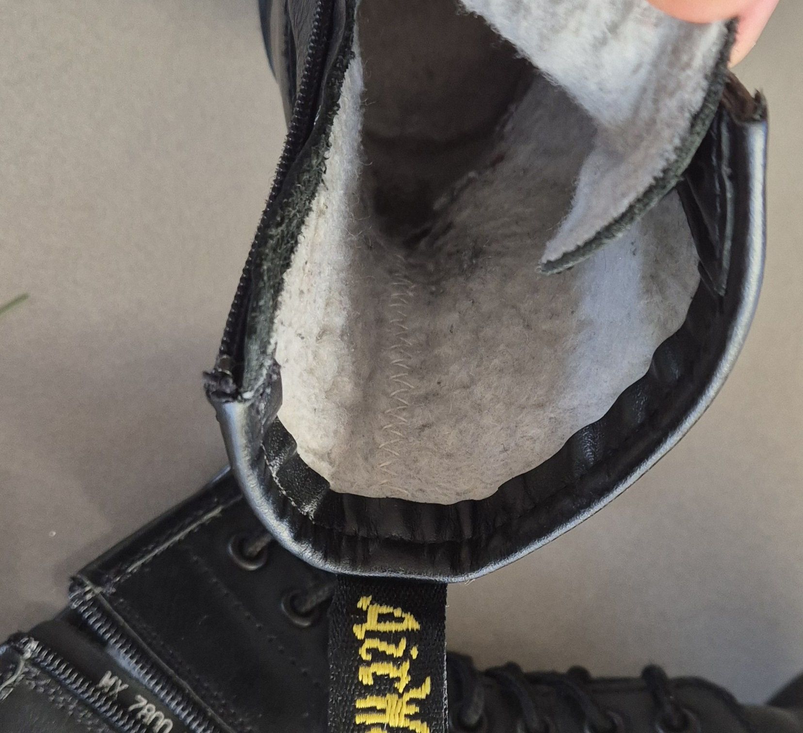 Buty Glany ze skóry w stylu Martens  doc na platformie 36