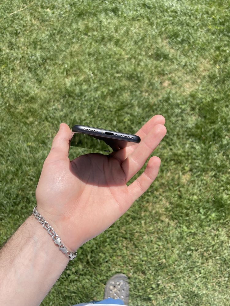 Iphone 8 64 black