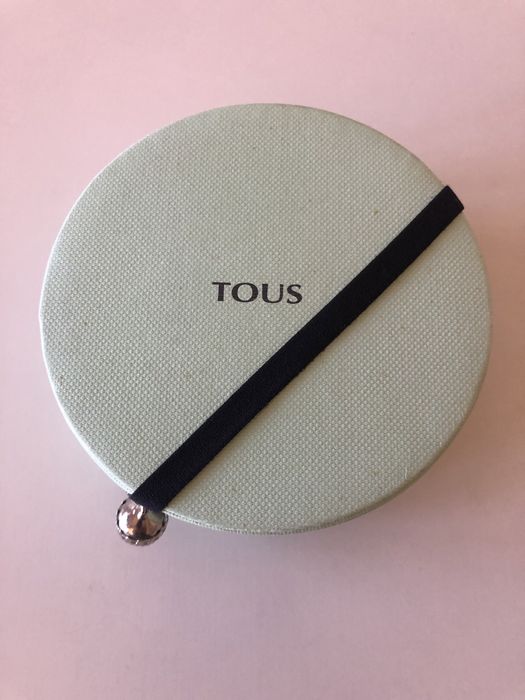 Pulseira Tous nova, em ouro