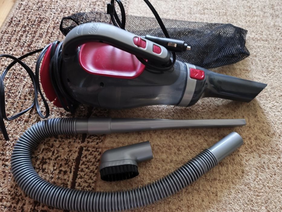Odkurzacz samochodowy Black Decker