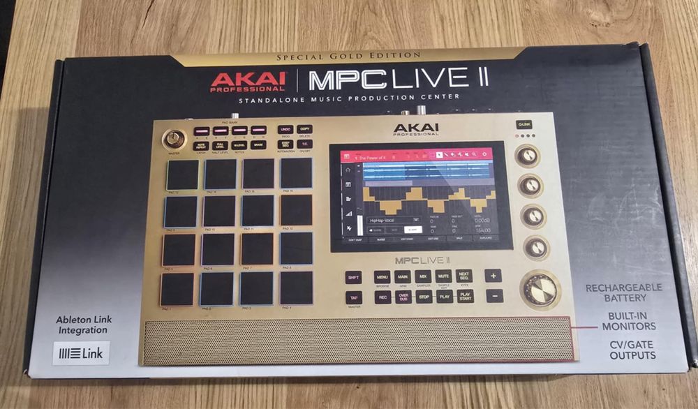 MPC LIVE II AKAI professional special gold edition