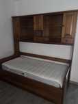 Quarto; cama com gavetao e estudio, roupeiro e secretaria