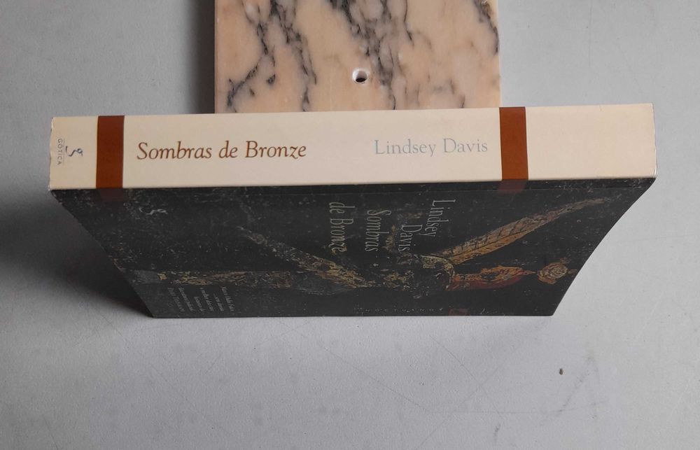 Livro - PA-2- Lindsey Davis - Sombras de Bronze