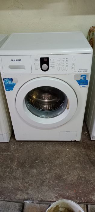 Продам стиральную машину.