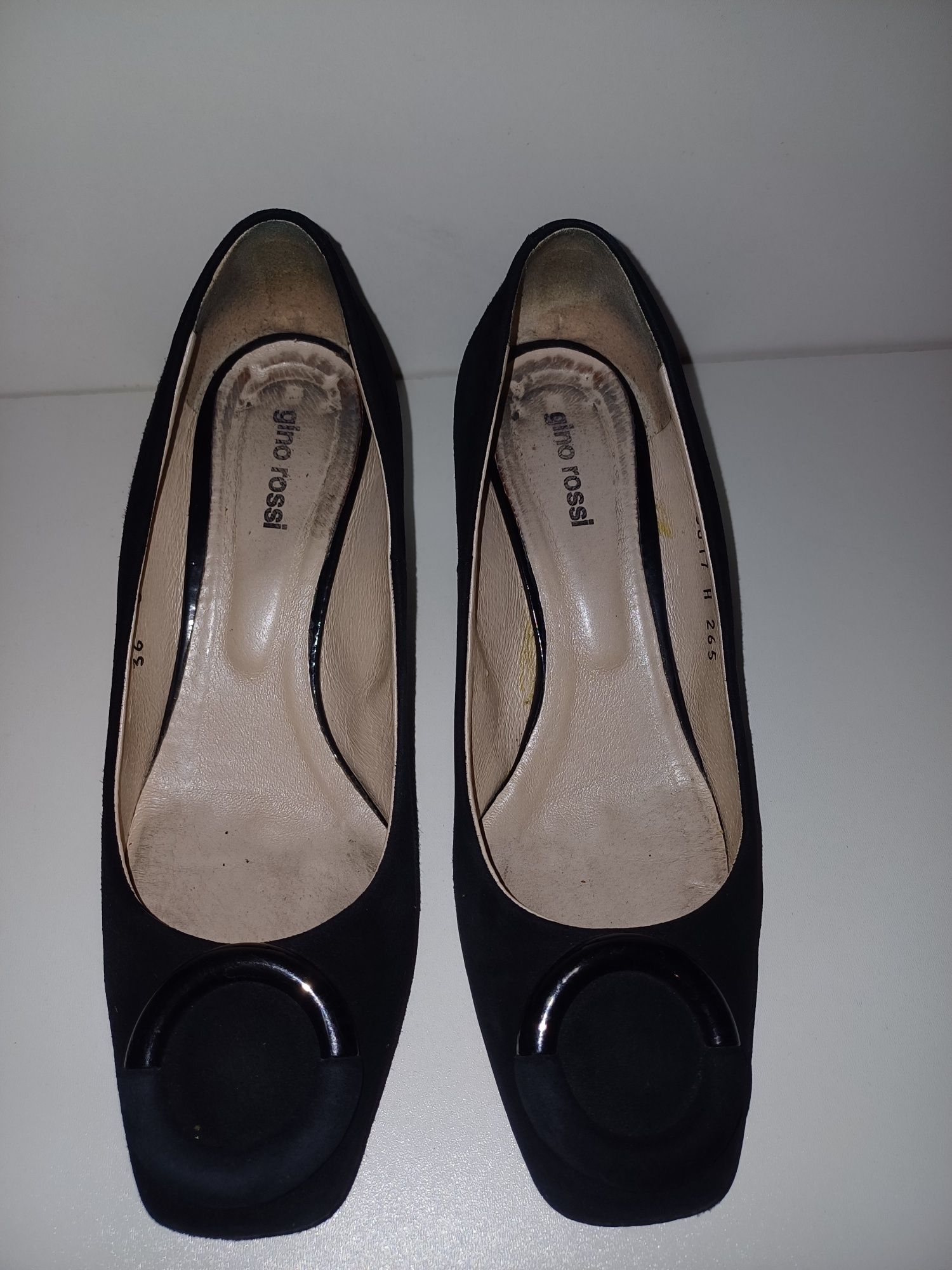 Buty damskie, czółenka, Gino Rossi 36, zamsz, czarne