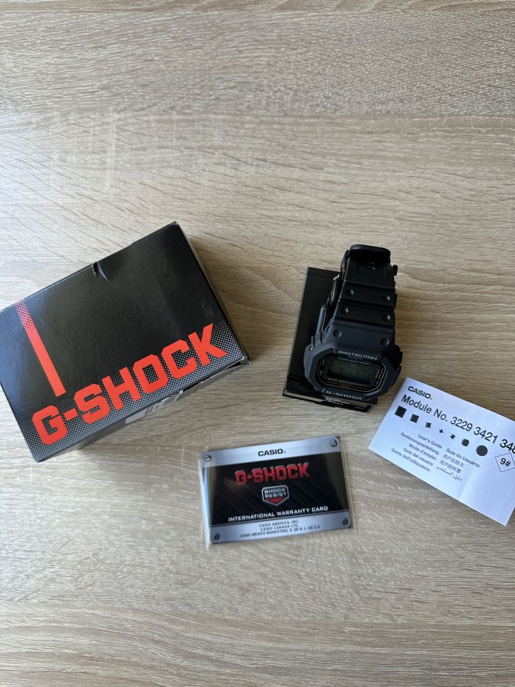 CASIO G Shock DW-5600E-1VCT оригінал