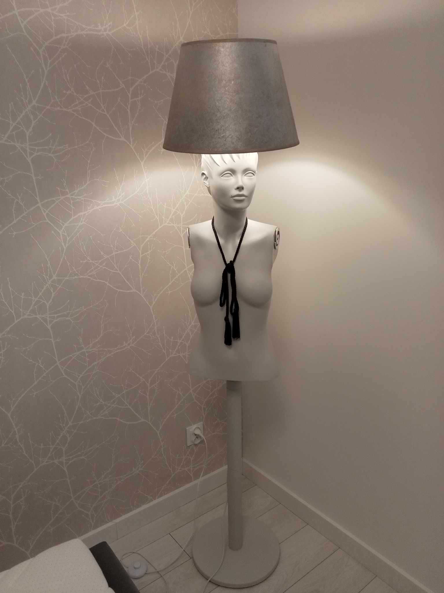 Lampa manekin design