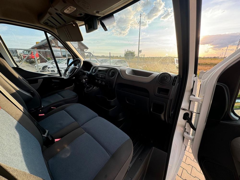 Renault Master III 2017 rok L2H2