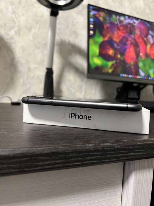 iPhone 11 64Gb • Идеал • iCloud • Полный комплект • Айфон
