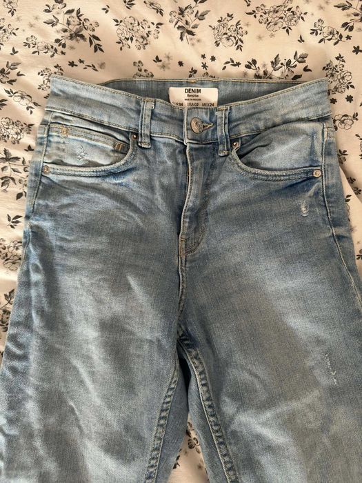 Jeansy skinny Bershka mid waist XS