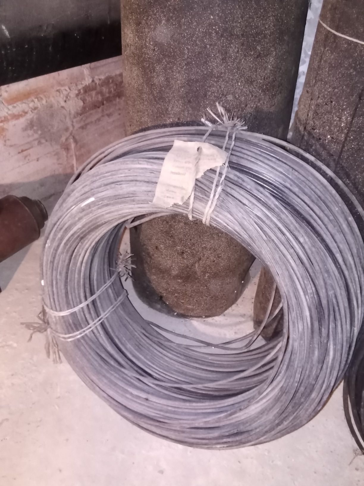 Przewód elektryczny instalacyjny
