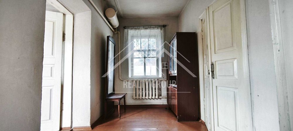 Продаж будинку біля річки, вул. Миколи Ходича