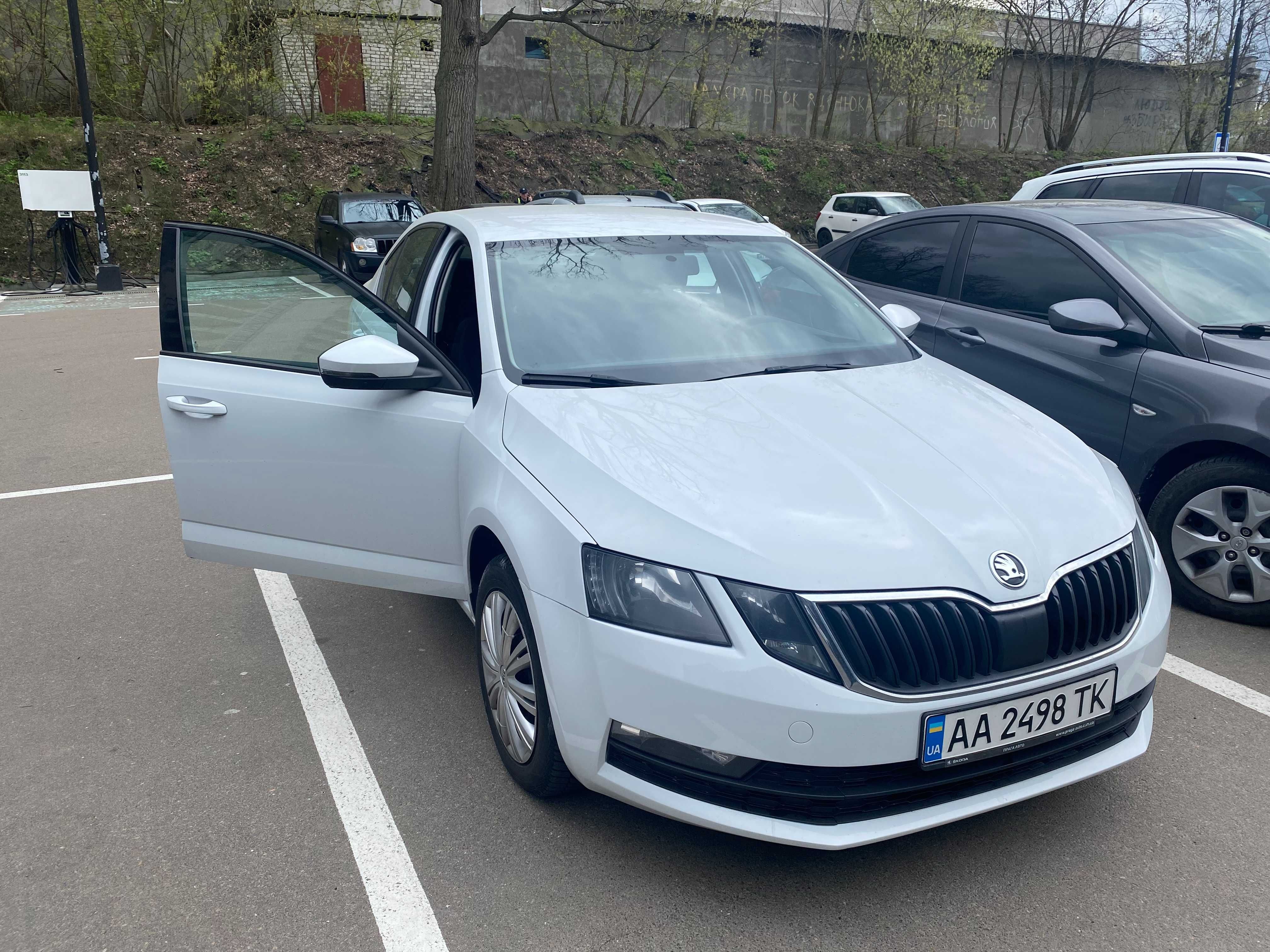 Scoda Octavia 2018 третього покоління/А7(FL)
 1.4 TSI MT, від власника