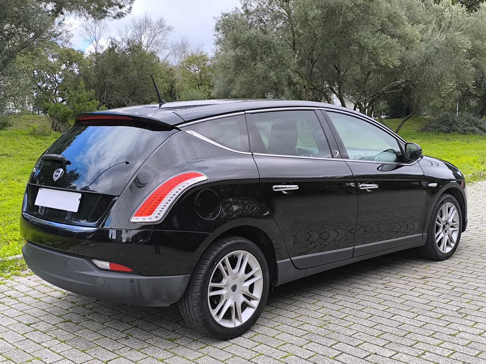 Lancia Delta 1.6 M-Jet